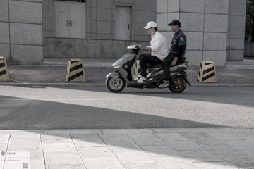 408706