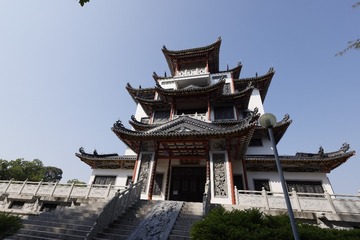 B15F49E4-349E-44C4-AD77-B296C5F7B86F/L0/001