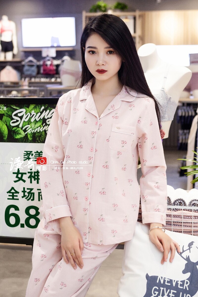 红袖女装二零一八秋款