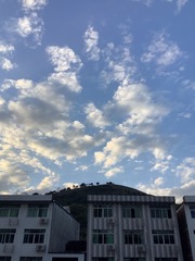 684DF410-9C16-4639-A076-4310C0C0CF29/L0/001