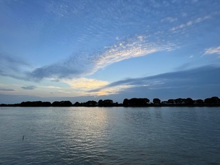 72EA6E38-2663-40C5-84DC-58304F13C334/L0/001