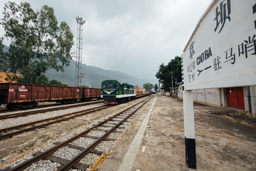 8J9A6077