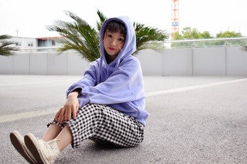 001