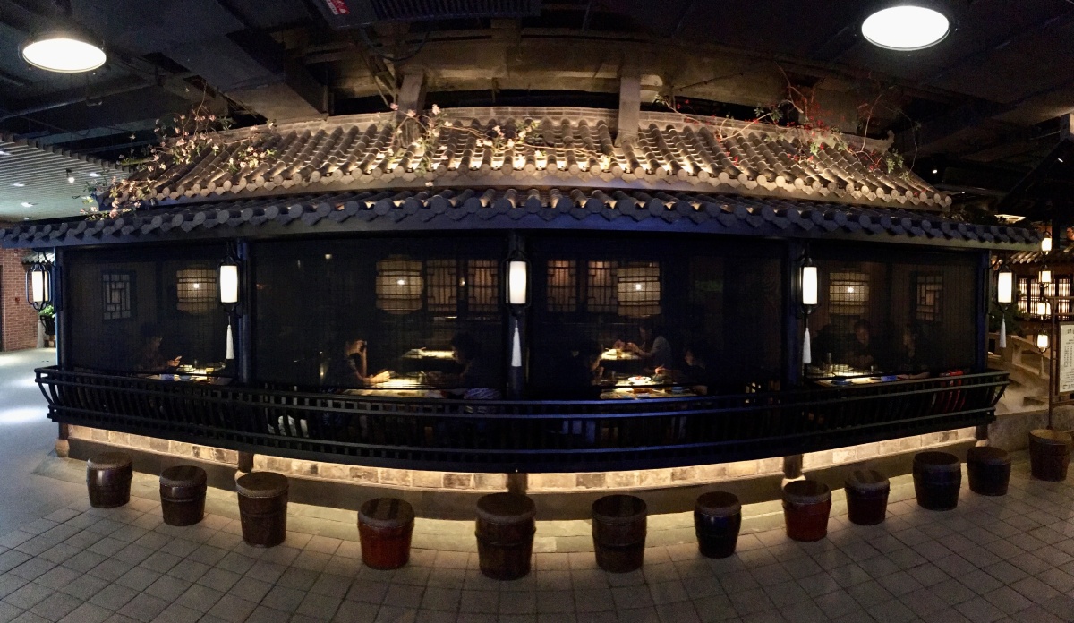 谭家弄堂,携1600公里外杭帮菜,历经5年潜心研发,千遍试菜,将江南风味