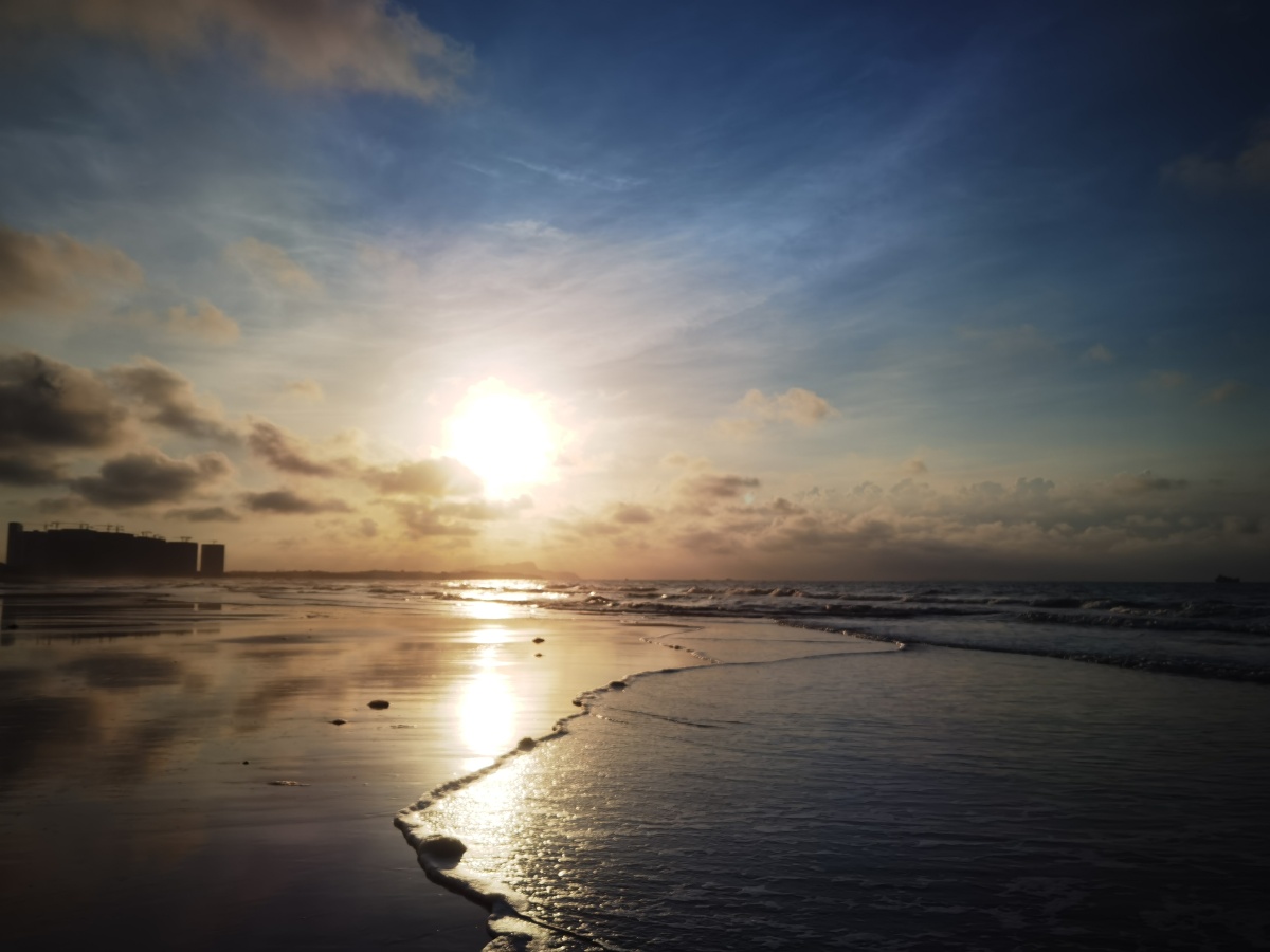 湛江海景海天一线