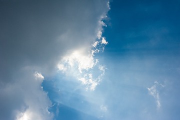 66929