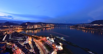 港湾之夜