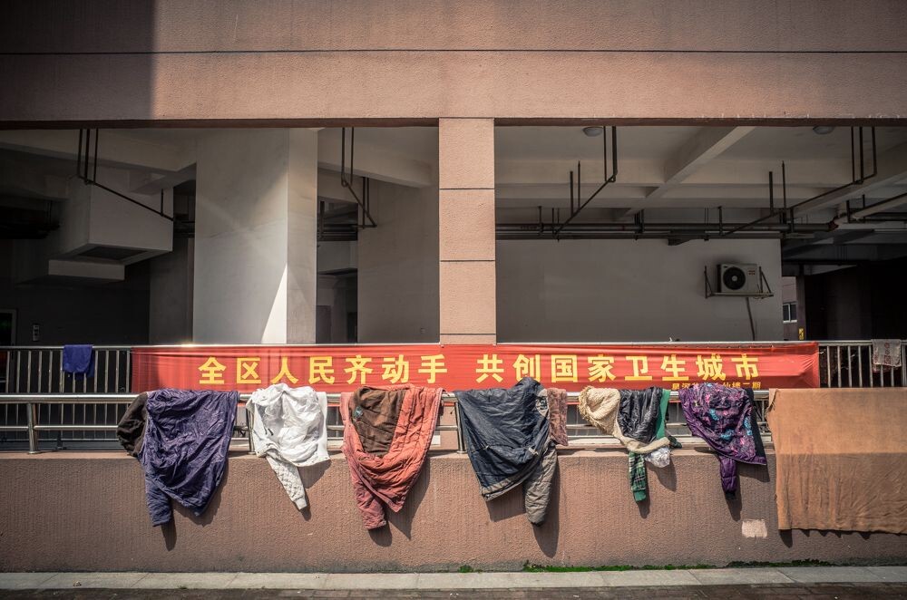 某菜市场门口
