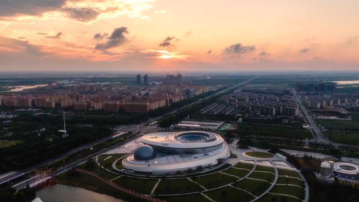 临港天文馆星空市集带你走进浩瀚宇宙