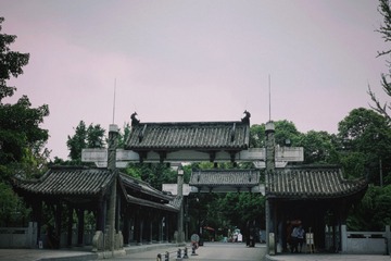 Optional("AA86B855-992C-4CE1-B60F-37A64058F5C3/L0/001")
