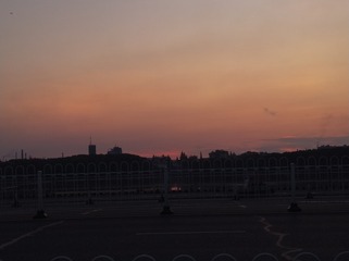 663329