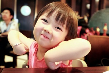 2岁的小侄女