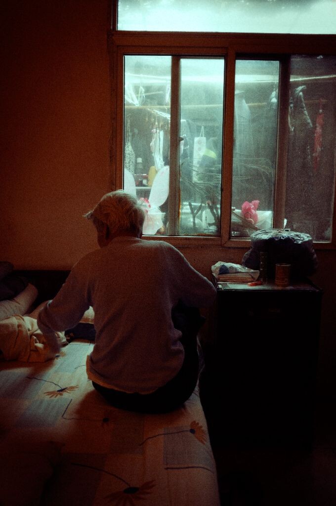 28<br />
