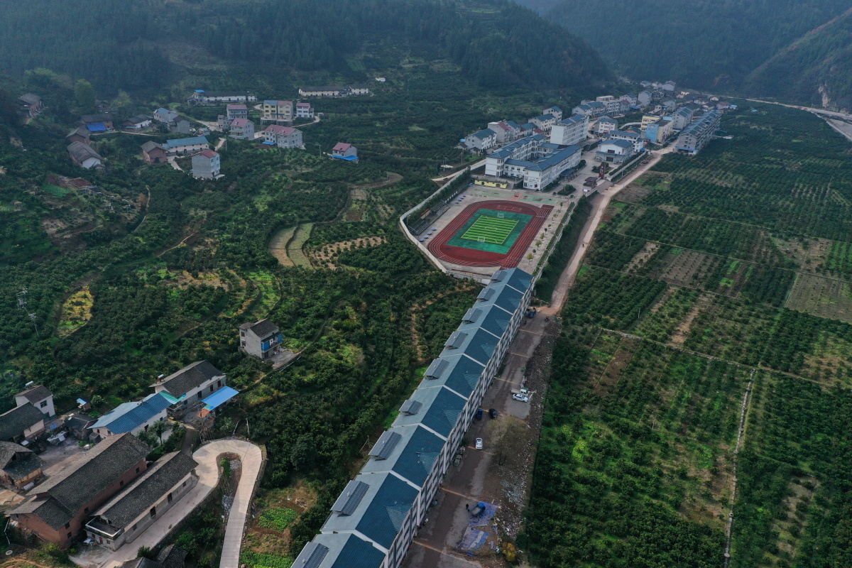 乡村保育制寄宿学校 秭归县两河口小学,占地面积30682平方米,建筑面积