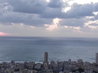 2070628