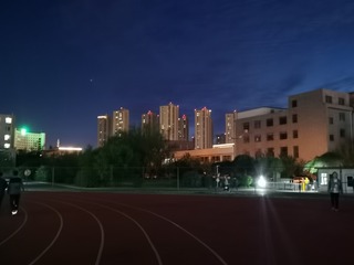 943715