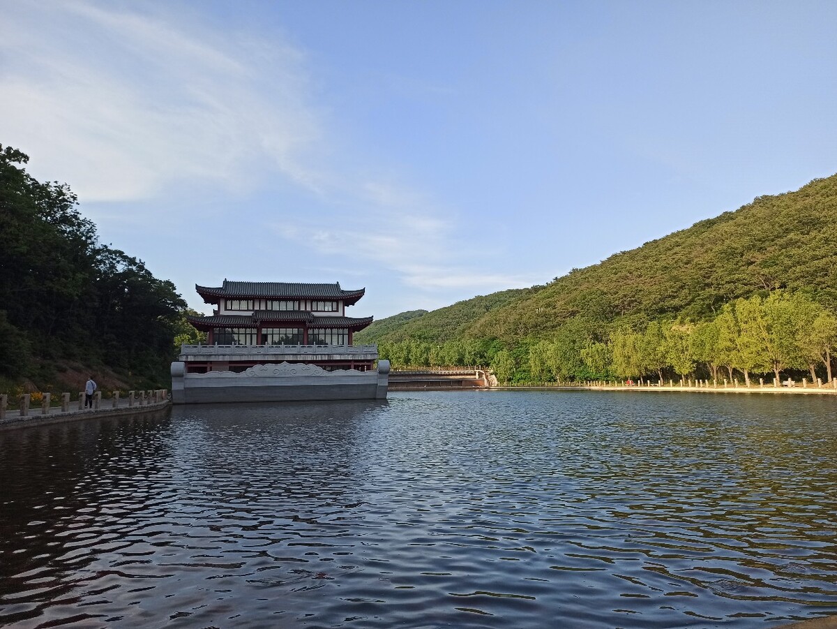 大连横山寺公园图片