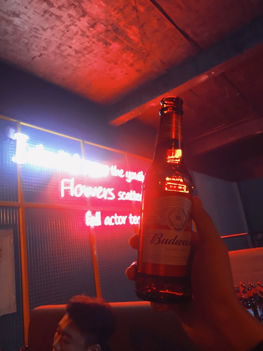 心情不好一杯酒