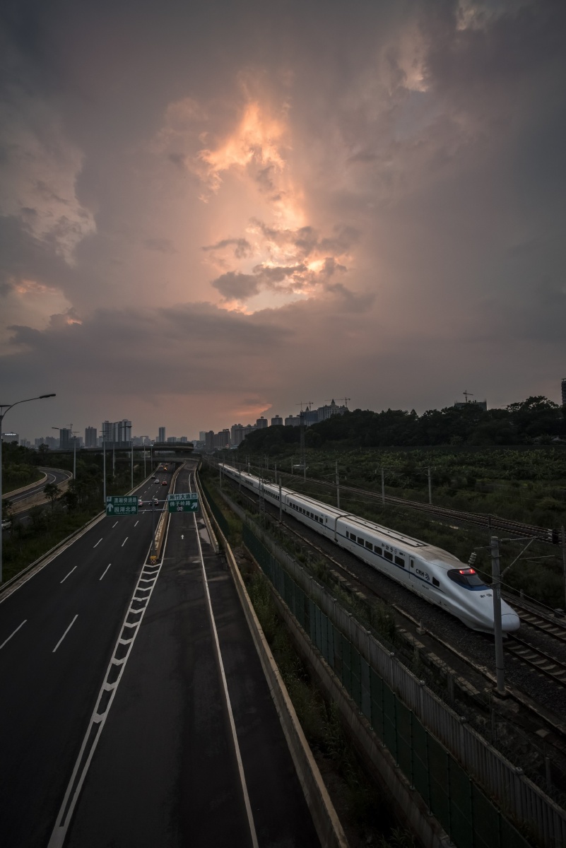 家门口的动车