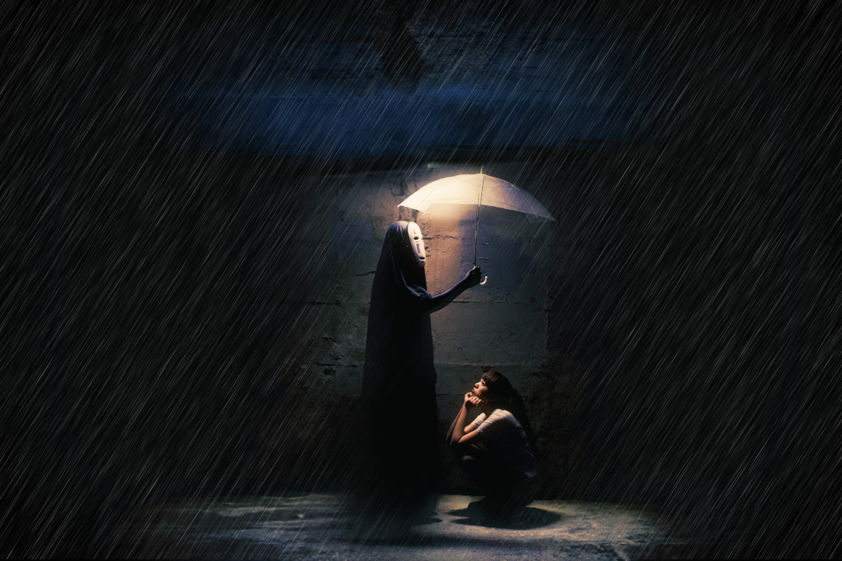 无脸男的独白 br /> 一直记得你的那句 下雨了 你不怕被淋湿么  br />