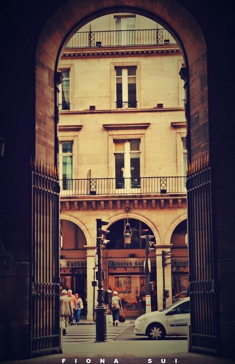 Paris<br />
