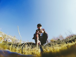 001