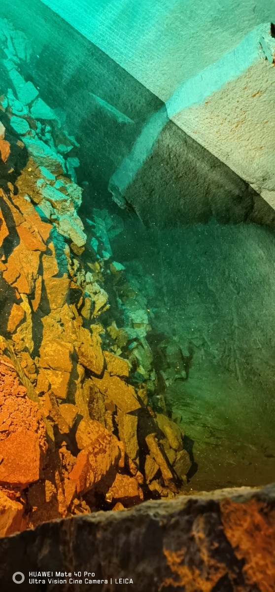 台州蛇蟠岛野人洞