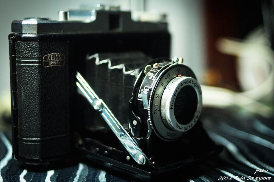 Zeiss-新玩具<br />
