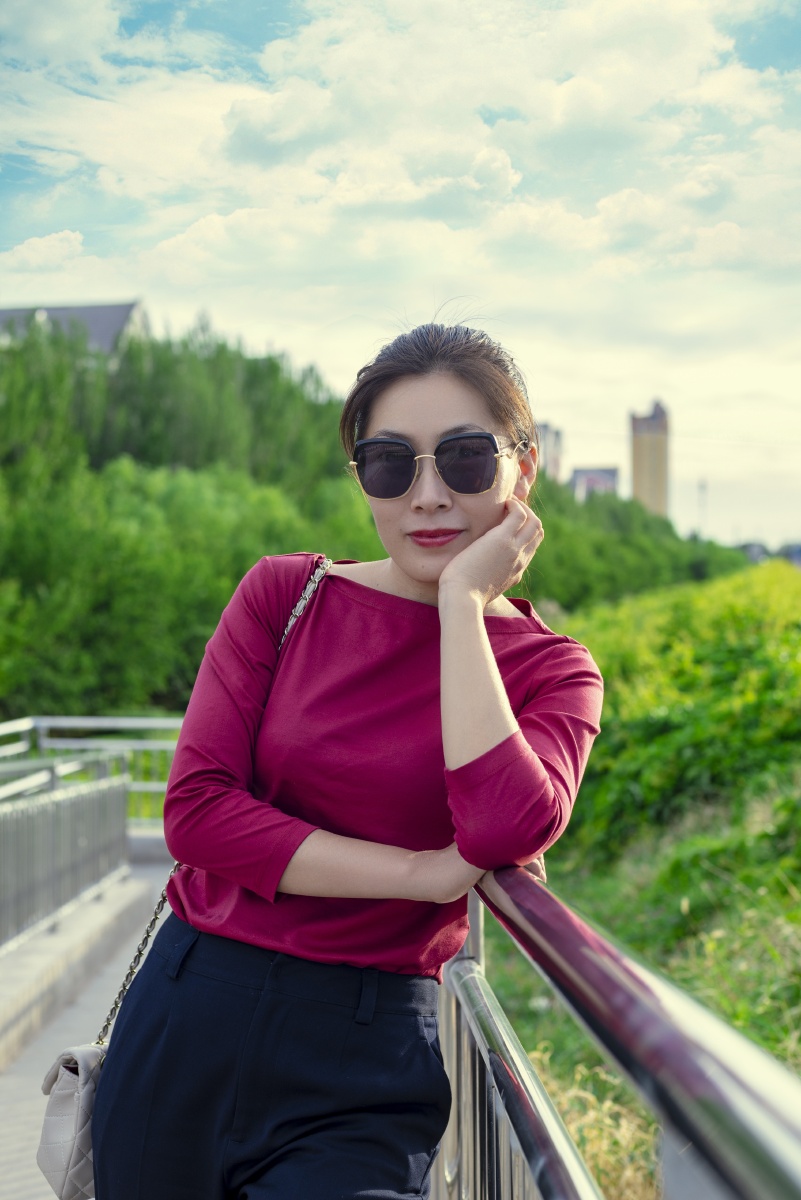 拍老婆系列73修了一张老婆说修的太一般了70还要不要修下去