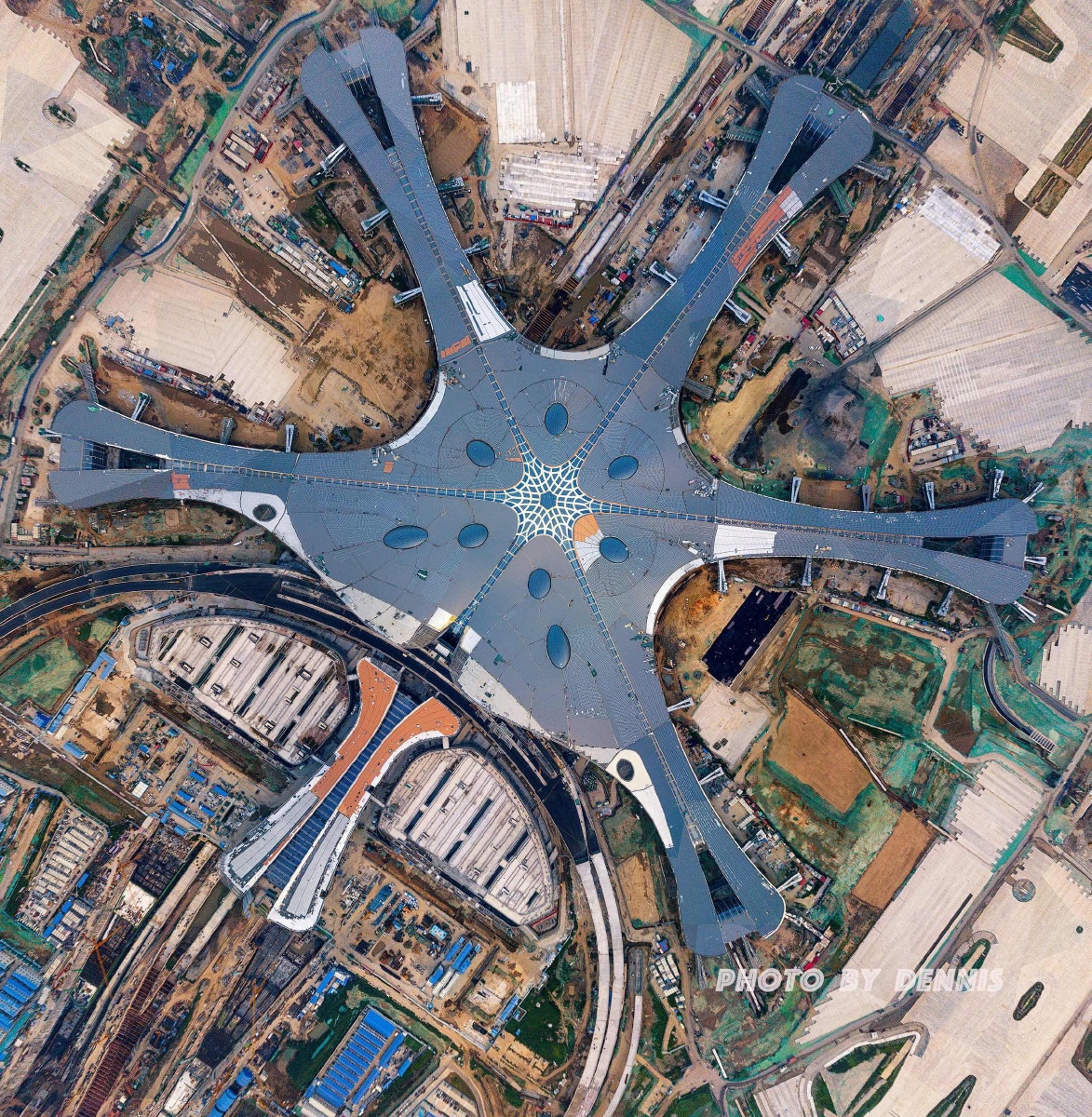 正在建设中的北京大兴机场 北京新机场