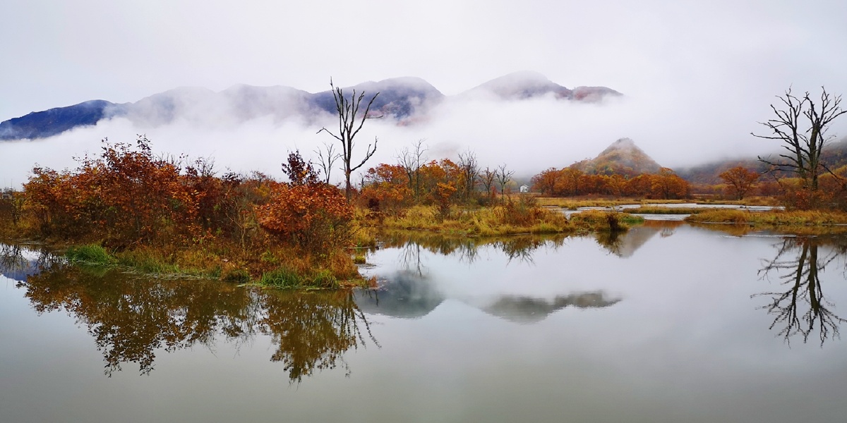秋天的神农架大九湖如仙景一般美如画