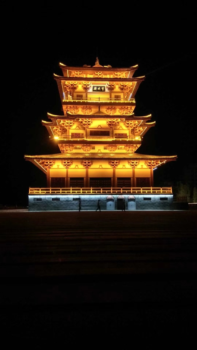 去年去乐山夹江游玩步行了五公里去看望峨楼