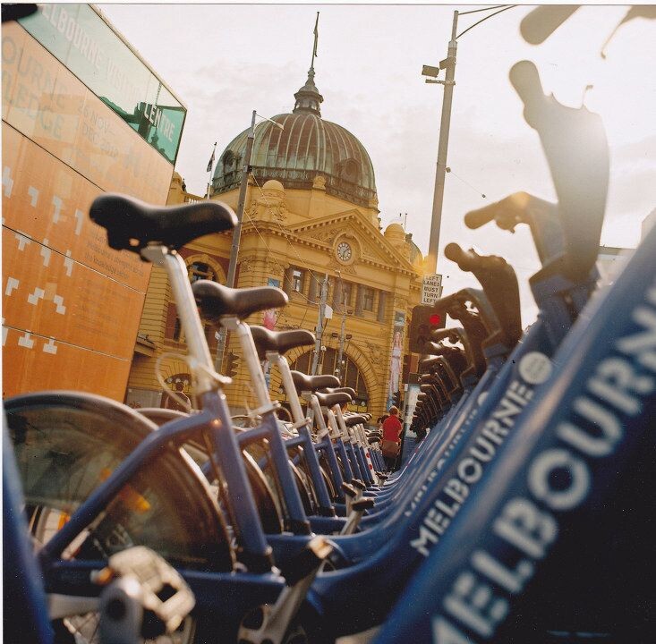 Flinders st, Melbourne<br />
Mamiya C330+65f3.5+ektar 100