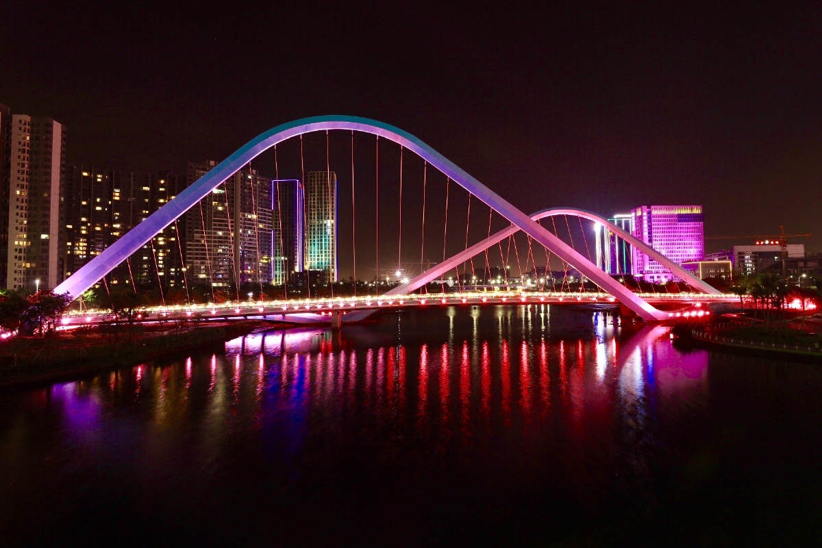 谁持彩练当空舞广州南沙自贸区蕉门河凤翔桥