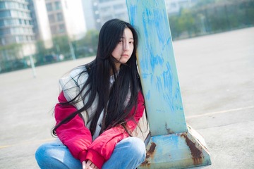 001