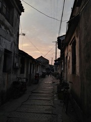 386477