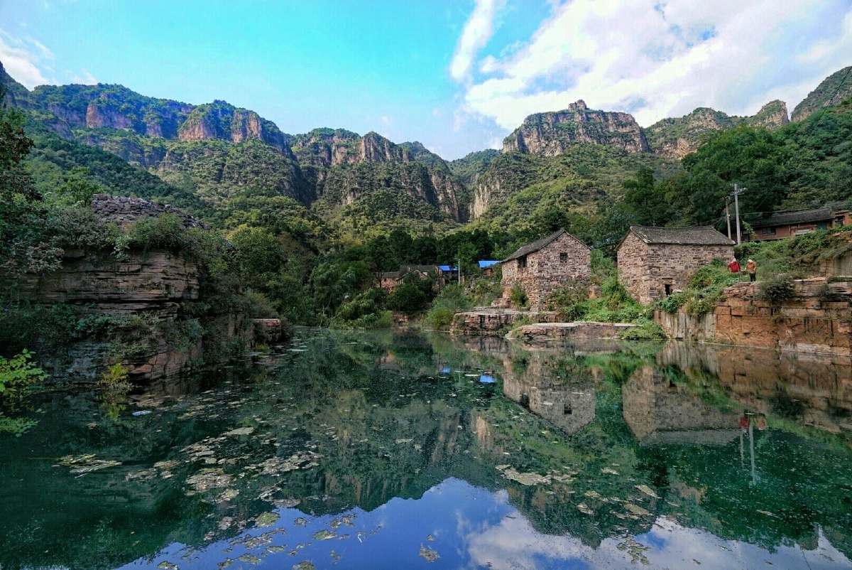 河南上腊江村景色