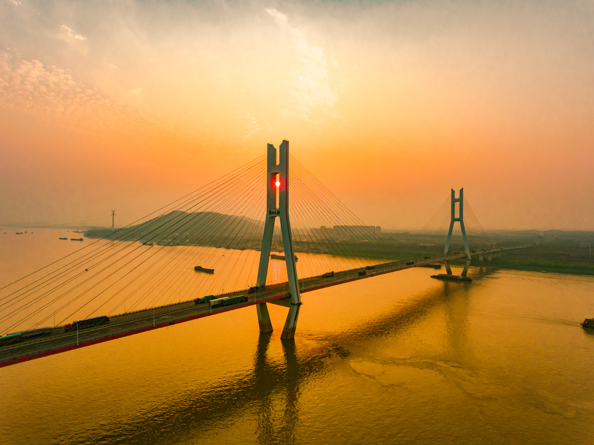 武汉军山长江大桥