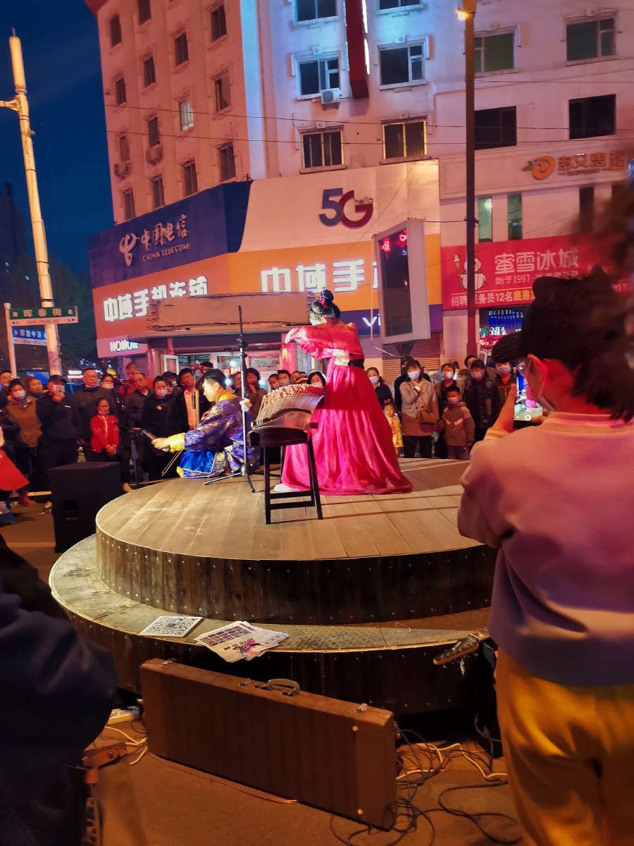吉林市北山公园珲春街夜市松花江江景