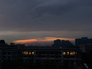 16075