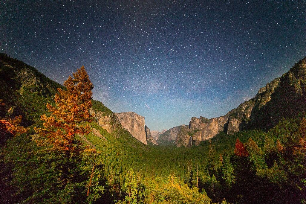 <a href="https://tuchong.com/2303635/" target="_blank">@Yosemite</a>