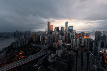 198072