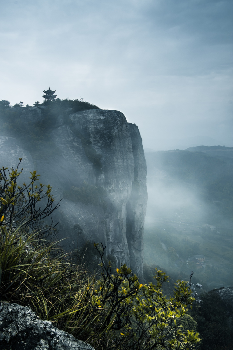 山脊清晨-方山一隅