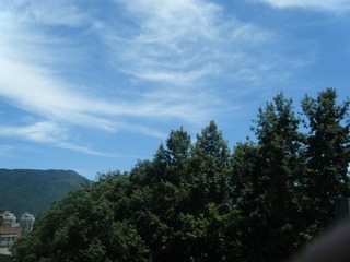6251E340-19D0-4C2B-8179-1DB0F6B46204/L0/001