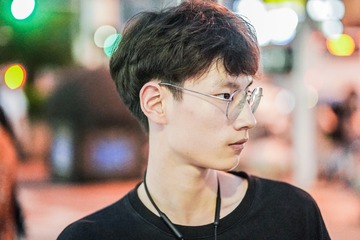 1506890