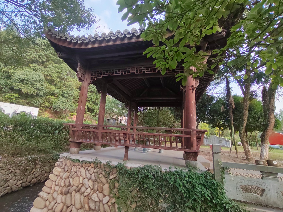 浙江省江山市石门镇清漾村