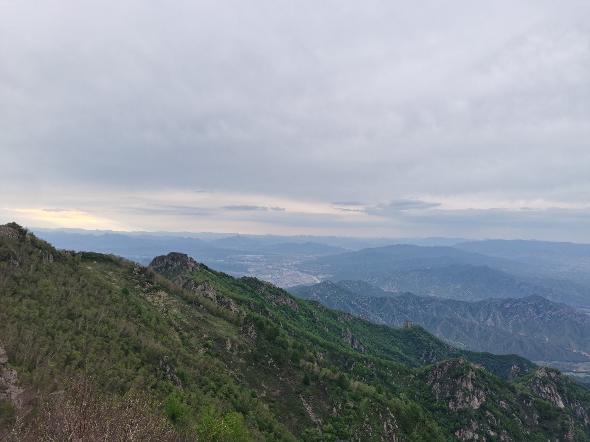 燕山山脉第二高峰云雾山