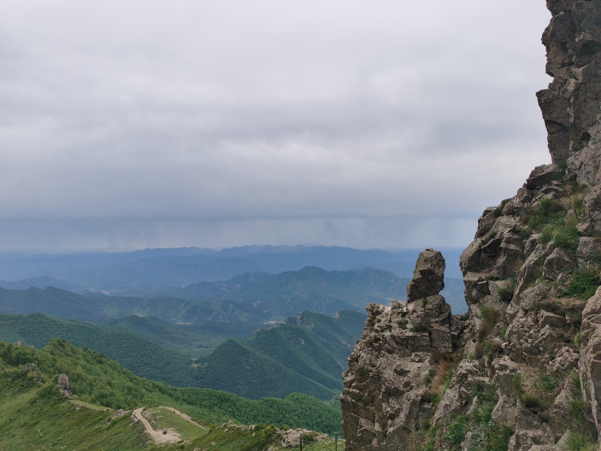 燕山山脉第二高峰云雾山
