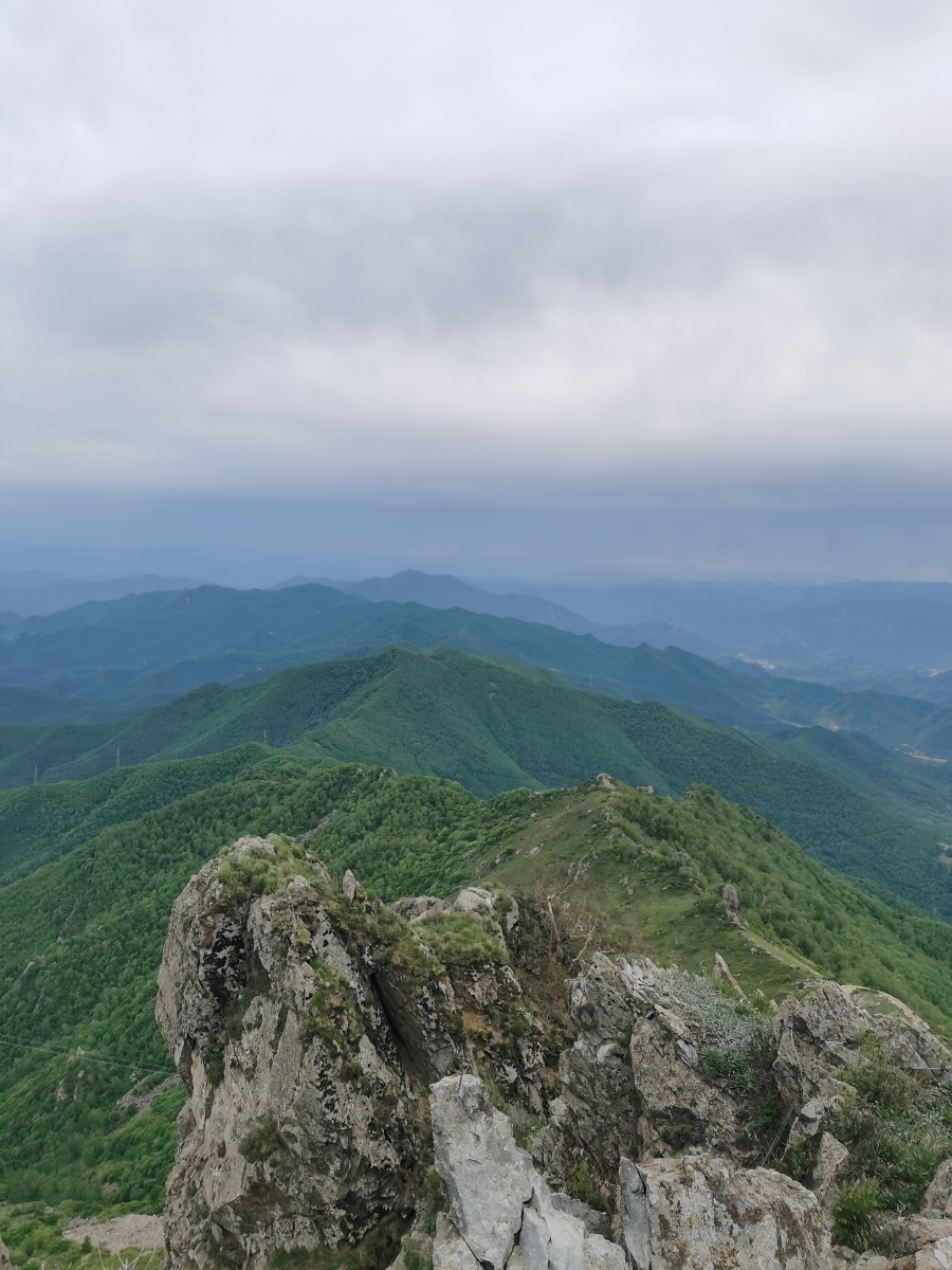 燕山山脉第二高峰云雾山