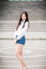 35EE0F81-66DE-4A69-9BF1-43FBAB58387B/L0/001